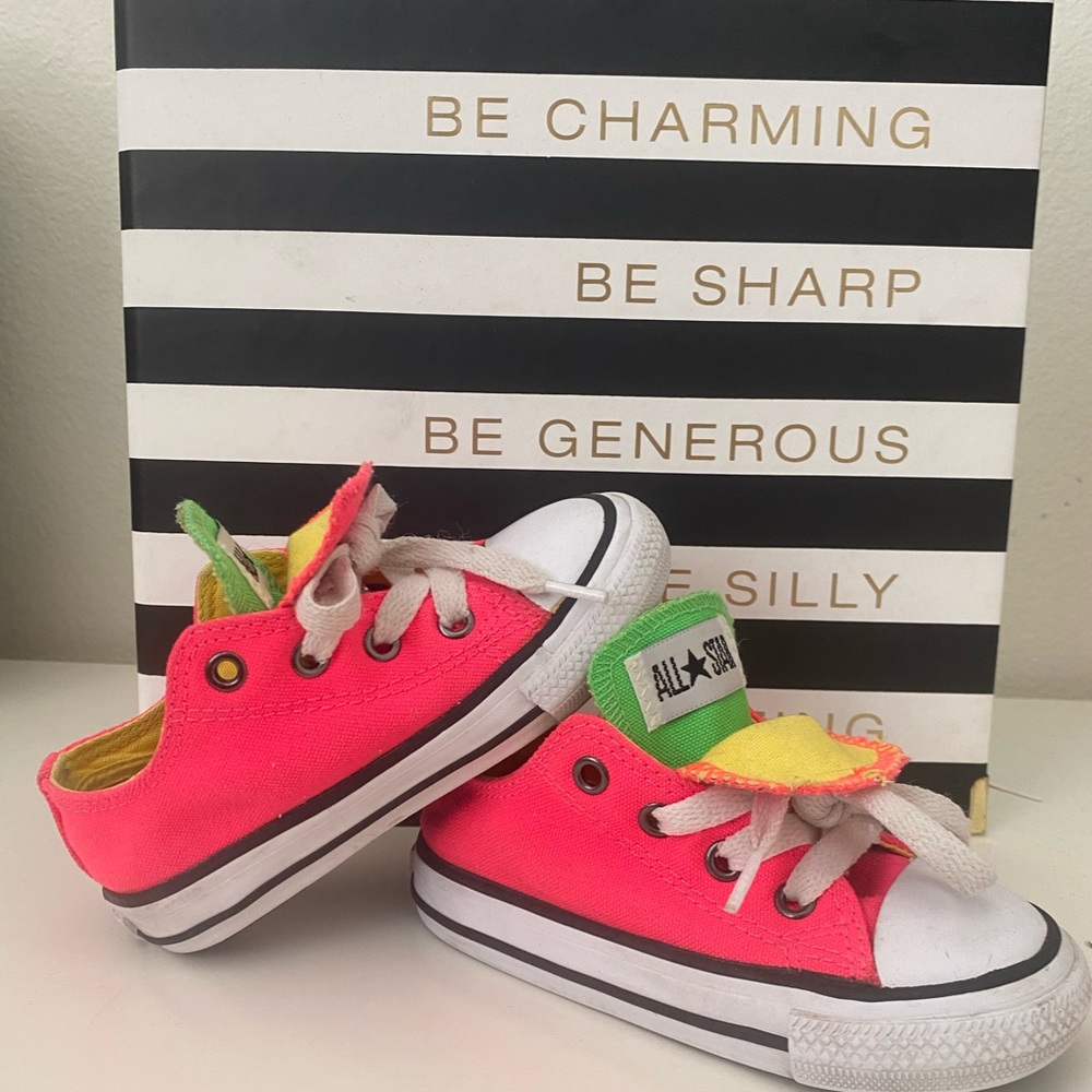 Neon Colors  Converse Chucks
